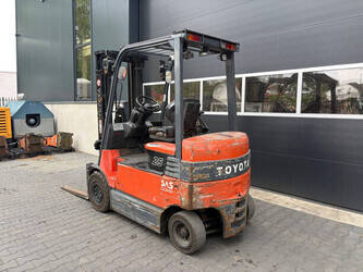 2009-toyota-7fbmf25-1464667-47957167