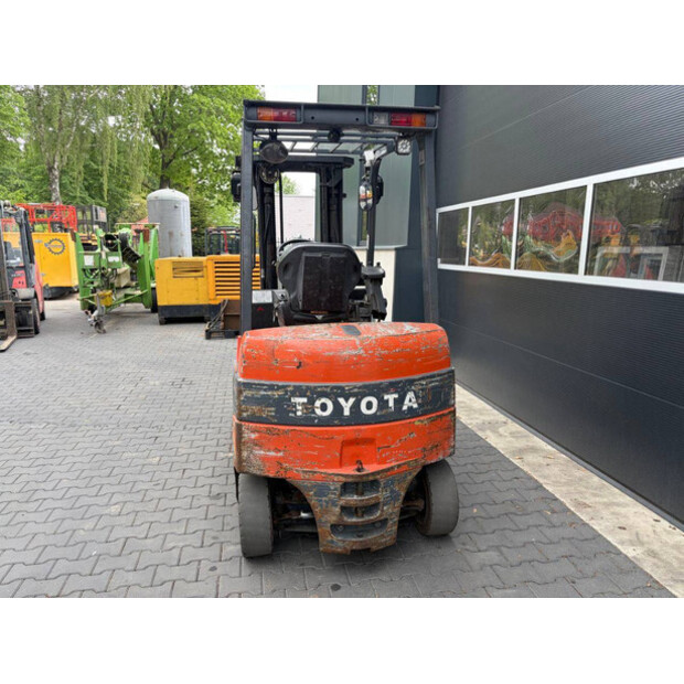 2009 Toyota 7FBMF25-47957168