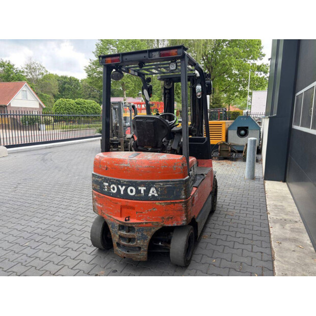 2009 Toyota 7FBMF25-47957169