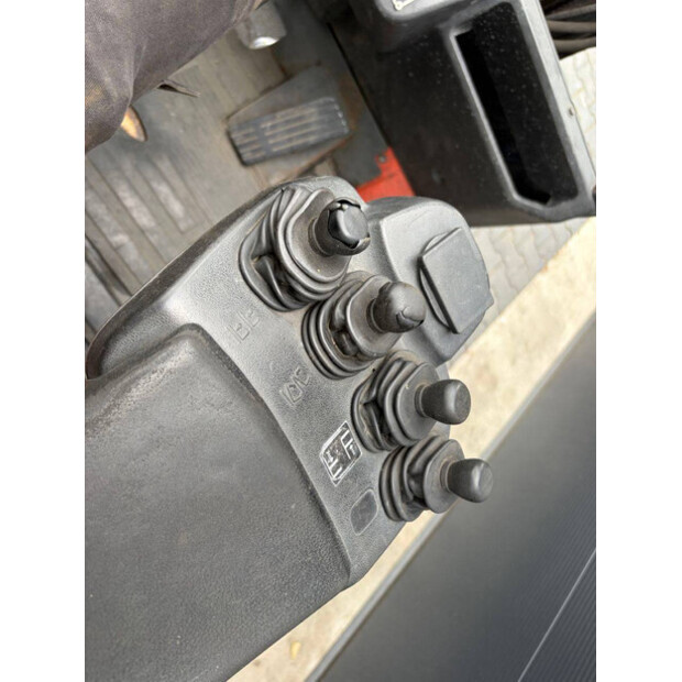 2009 Toyota 7FBMF25-47957176