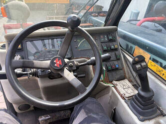 2008-massey-ferguson-mf8947-47957427
