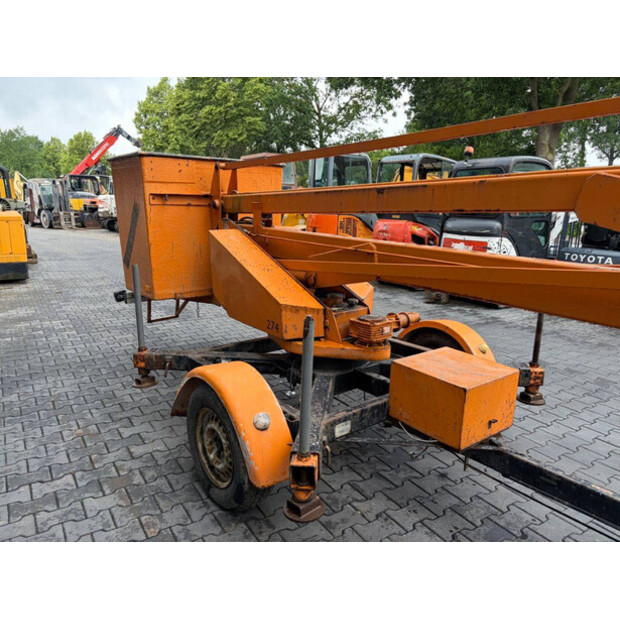 1983 Custers R170-11-47957575
