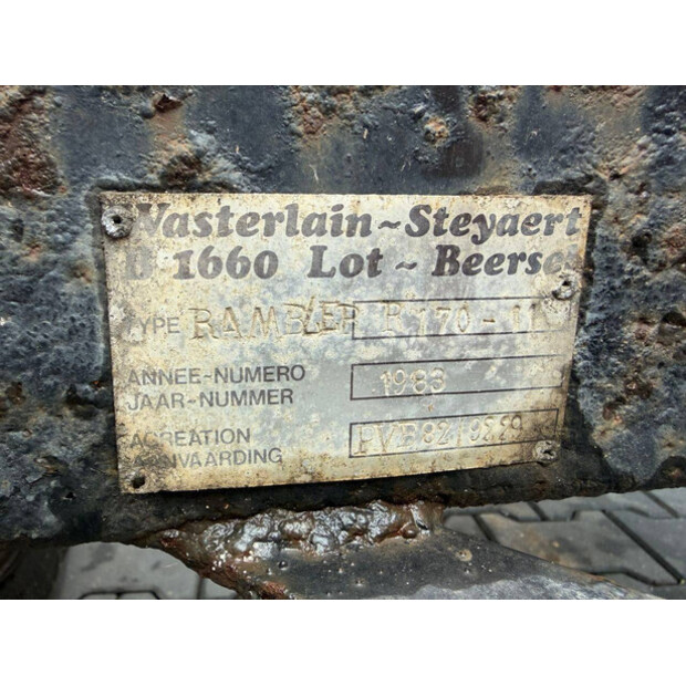 1983 Custers R170-11-47957576