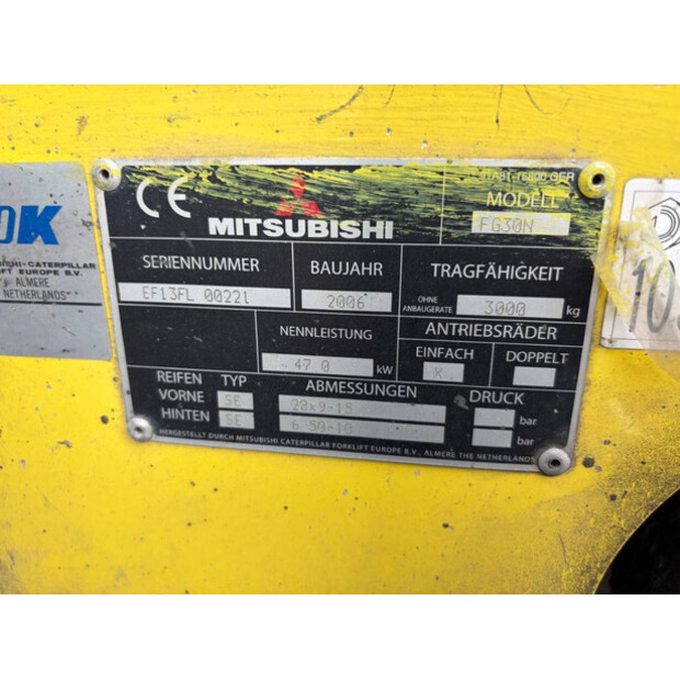 2006 MITSUBISHI FG30N-47957693