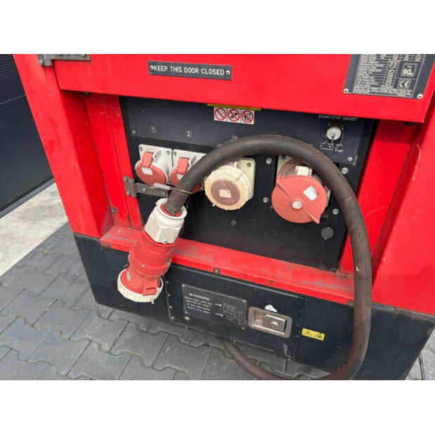 2010 جينست MG70SS-P-47957786