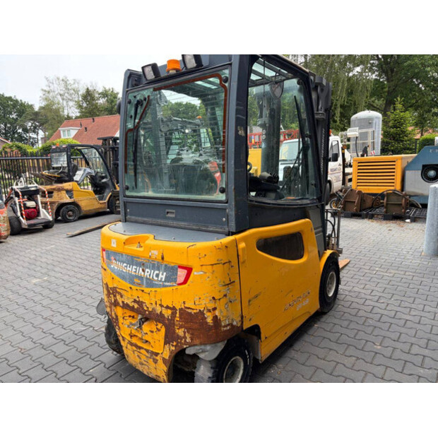 2015 جنجهينريتش EFG425K-47957806