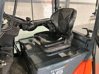 2020-toyota-8fbek16t-1464726-47958044