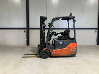 2018-toyota-8fbe18t-1464729-47958080