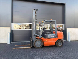Image for FORKLIFTS 2012 HELI CPYD35