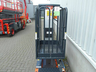 2025-jlg-nano-35-47958509