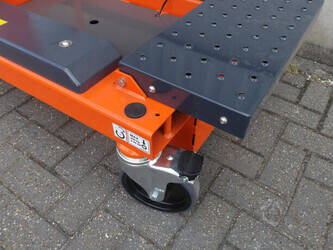 2025-jlg-nano-35-47958513
