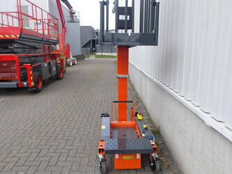 2025-jlg-nano-35-47958516