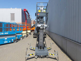 2015-jlg-25am-1464771-47958761