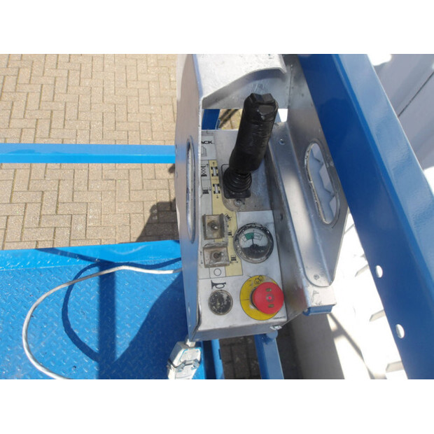 2015 SkyJack SJ4626-47958767