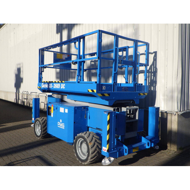 2013 Genie GS-2669DC-47958793