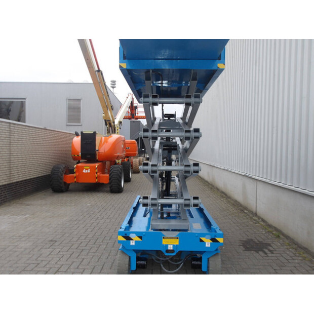 2012 Genie GS-3246-47958842