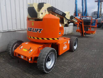2014-jlg-e400ajpn-1464784-47958890