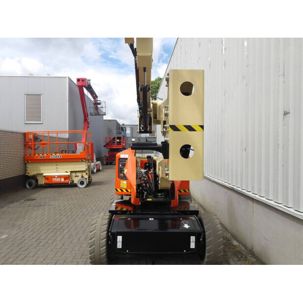 2026 JLG E450AJ-47958925