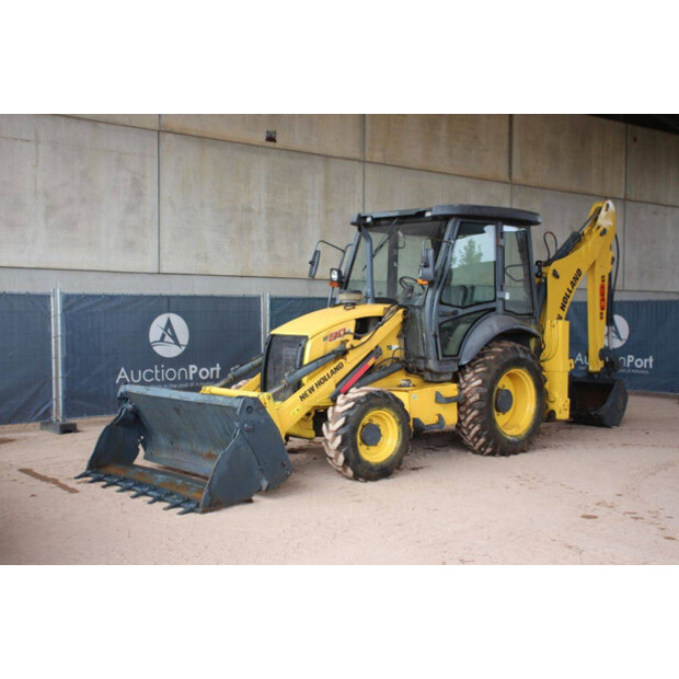 2017 New Holland B80B-SS-47959104