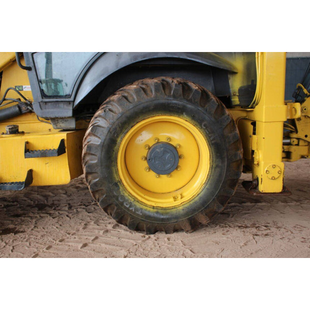 2017 New Holland B80B-SS-47959114