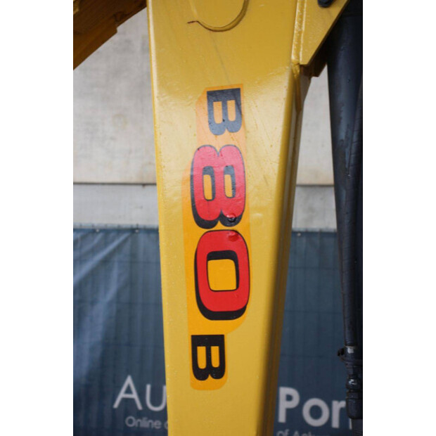 2017 New Holland B80B-SS-47959122