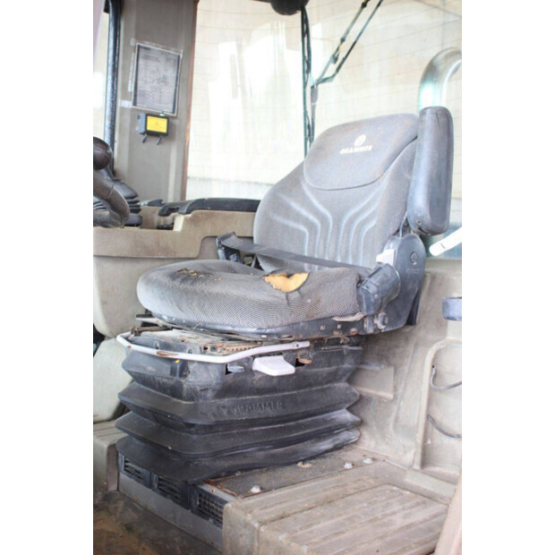 2016 Atlas 75eS-47959209
