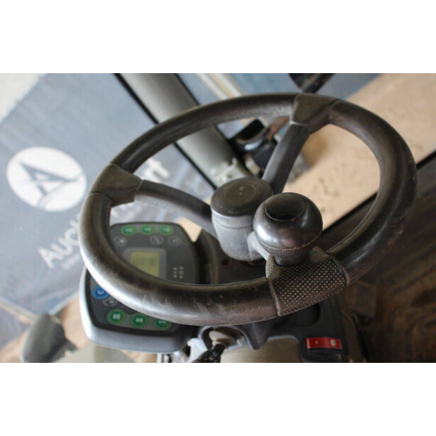 2016 Atlas 75eS-47959211