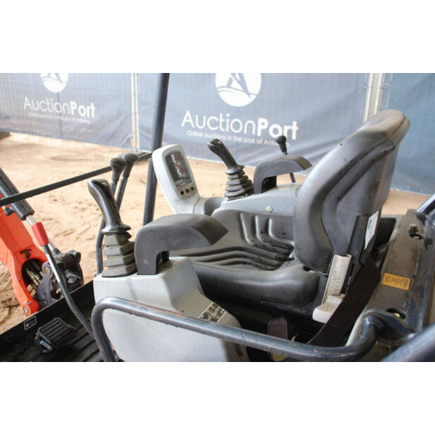 2014 KUBOTA KX015-4-47959248