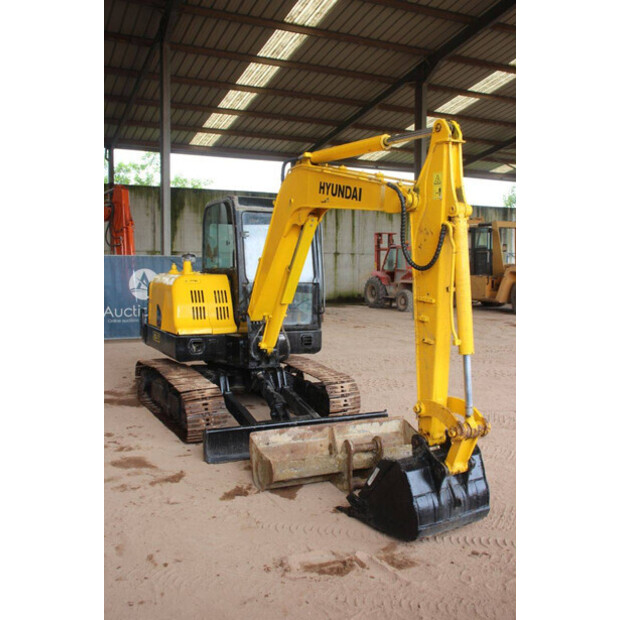 2012 Hyundai R60-7-47959353