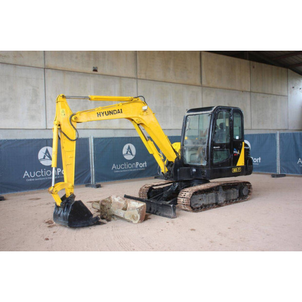 2012 Hyundai R60-7-47959355