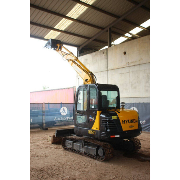 2012 Hyundai R60-7-47959381