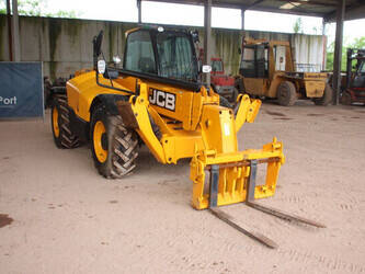 2021-jcb-540-140-1464806-47959389