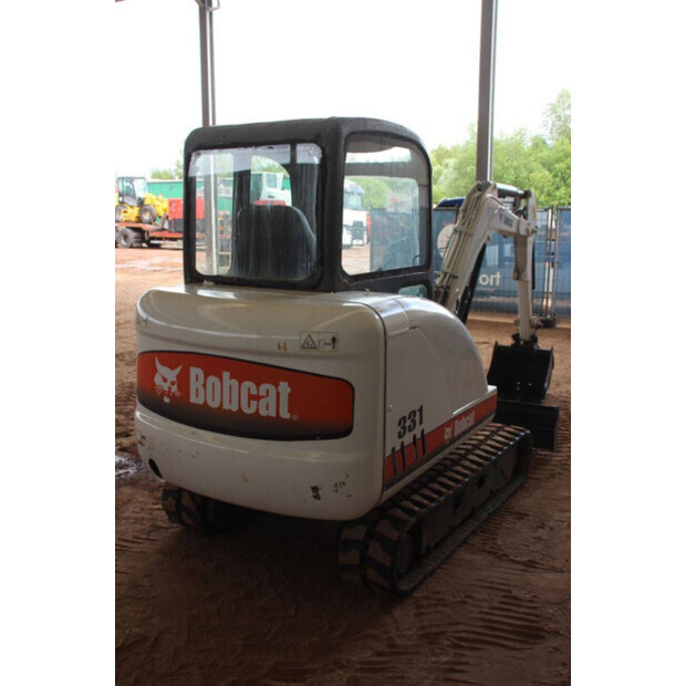 2009 بوبكات 331G-47959416