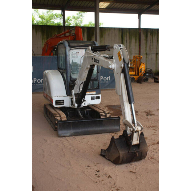 2009 بوبكات 331G-47959417