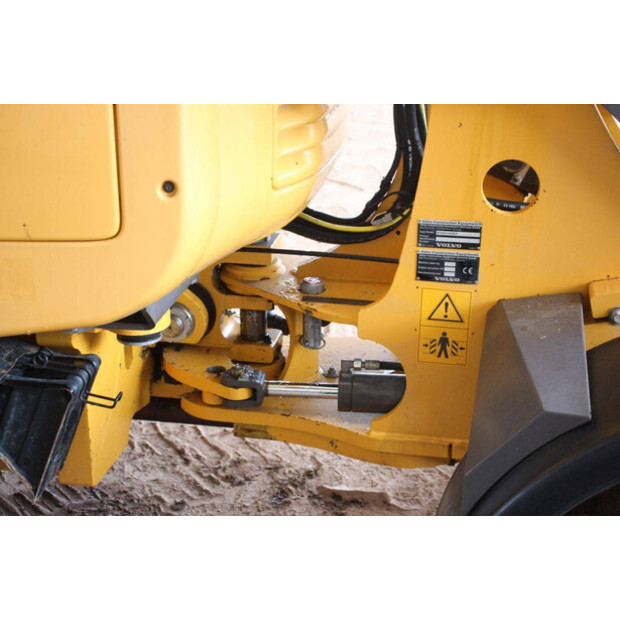 2018 Volvo L25F-47959525
