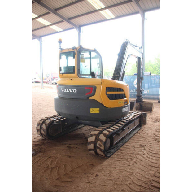 2018 Volvo ECR88D-47959771
