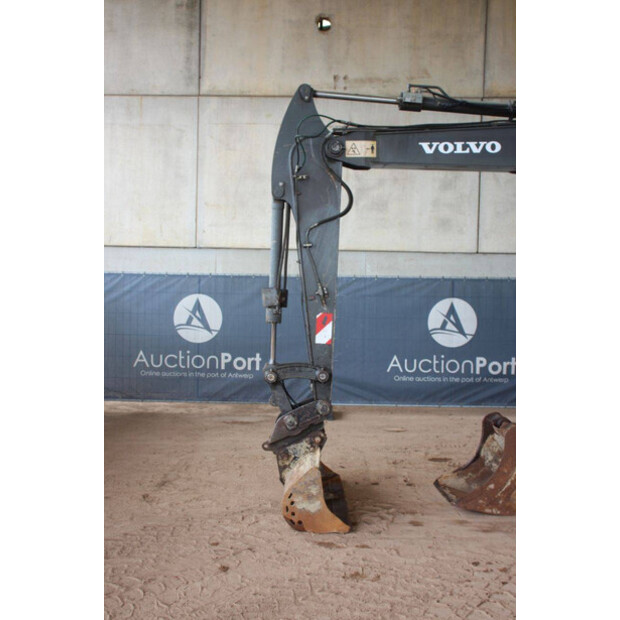 2018 Volvo ECR88D-47959776