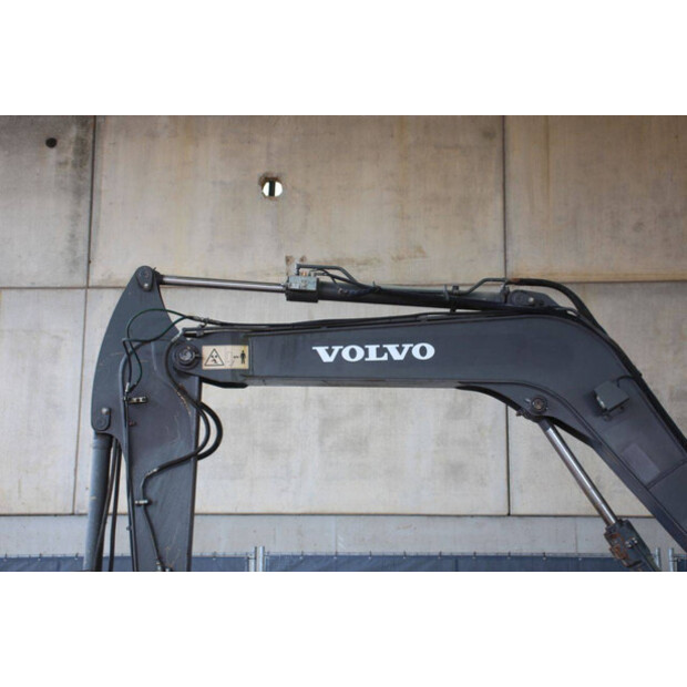 2018 Volvo ECR88D-47959777