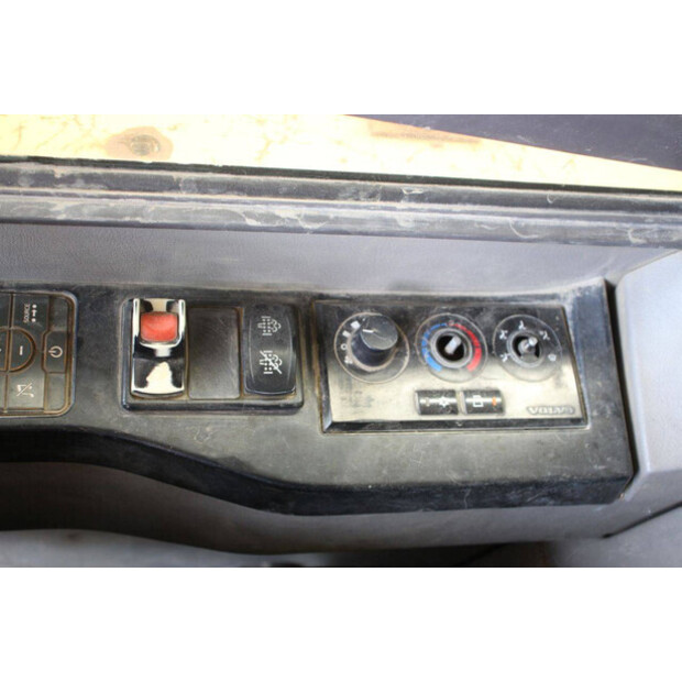 2018 Volvo ECR88D-47959803