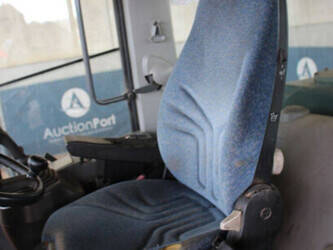 2012-hitachi-zw310-1464818-47959828