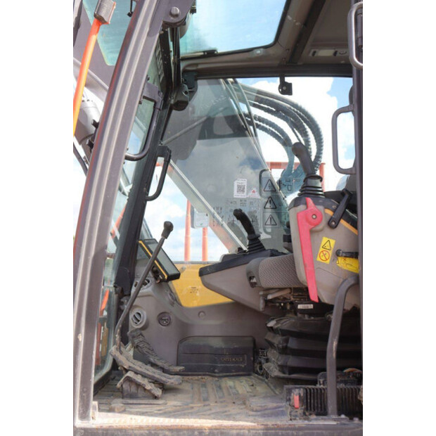 2017 Volvo ECR235EL-47960306