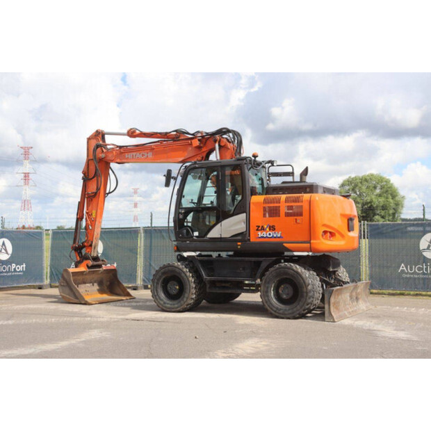 2018 Hitachi ZX140W-6-47960328