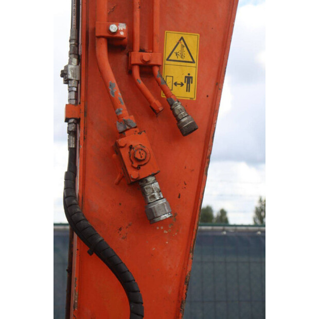 2018 Hitachi ZX140W-6-47960340