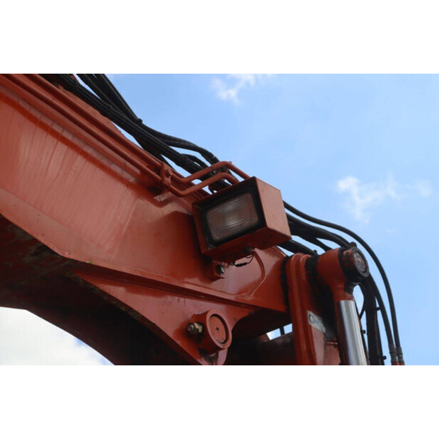 2018 Hitachi ZX140W-6-47960342
