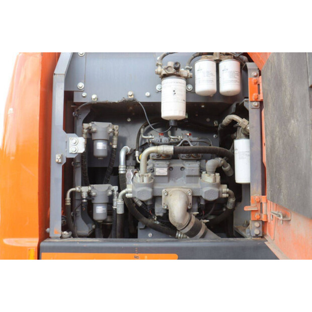 2018 Hitachi ZX140W-6-47960358