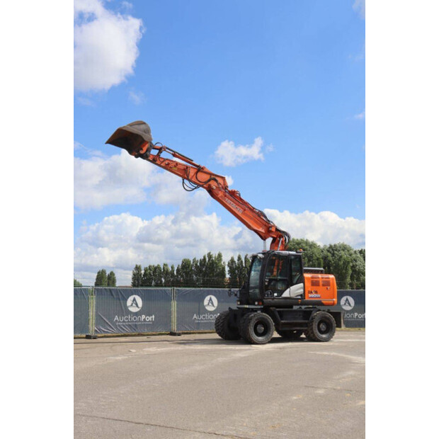 2018 Hitachi ZX140W-6-47960379