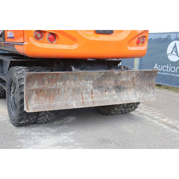 2018 Hitachi ZX140W-6-47960382