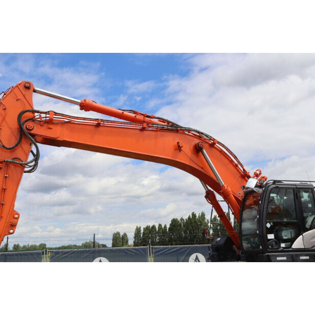 2019 Hitachi ZX490LCH-6-47960396