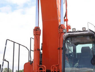2019-hitachi-zx490lch-6-1464835-47960431