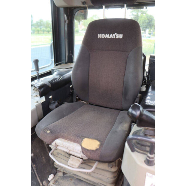2016 Komatsu D61PXI-24-47960458